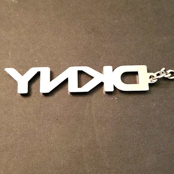 FLASH SALE! NEW DKNY Purse Charm/Keychain! Silver-tone Logo - Picture 6 of 7